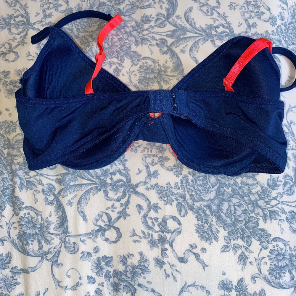 Just B Bra 36 C Blue &Red pre owned see all photos - Picture 5 of 8